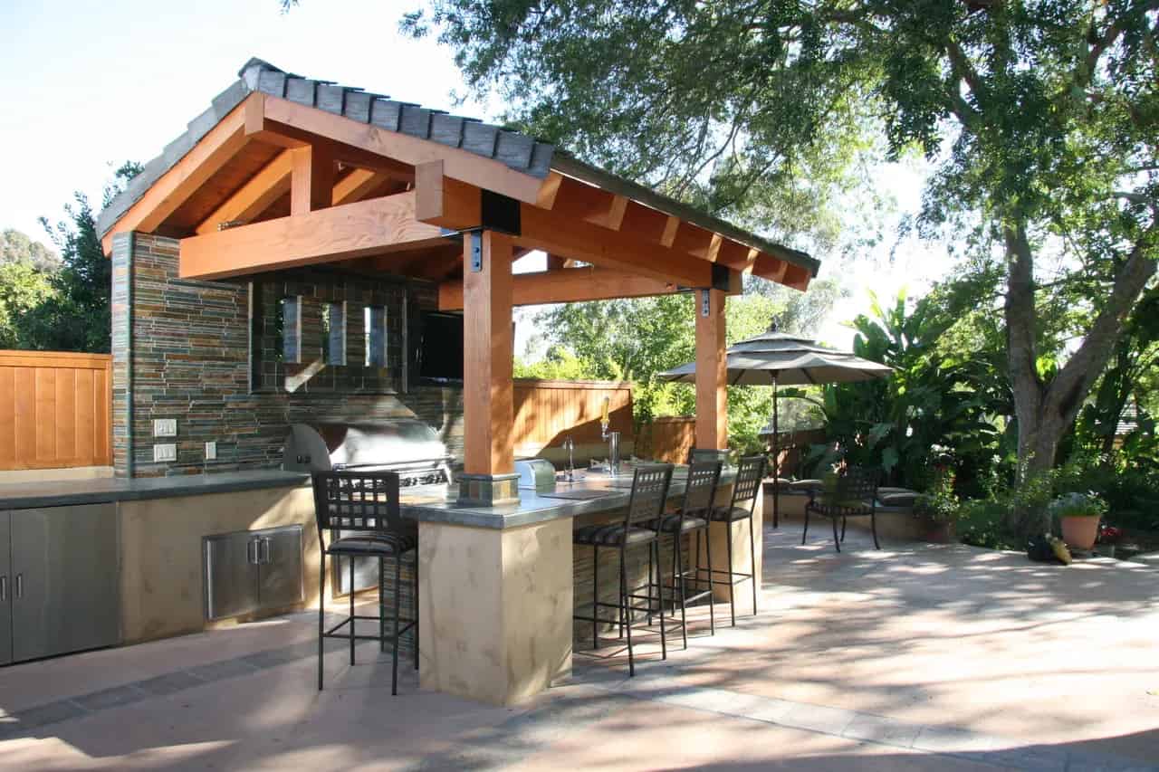 Outdoor Living image
