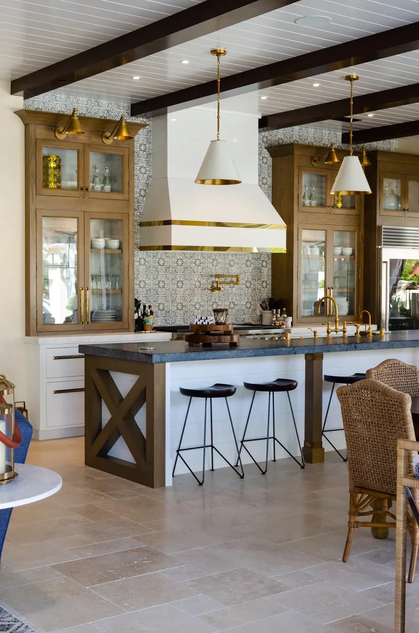 Gallery photos for 1,200 sq ft Custom Pool House Built for a Rancho Santa Fe Estate: Image #6